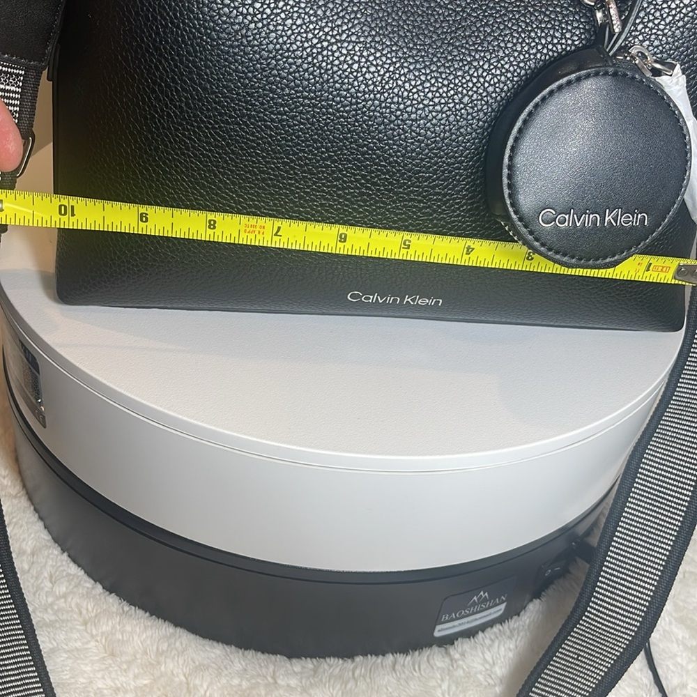 Calvin Klein , NWT , Black color, Shoulder bag . - Picture 12 of 15